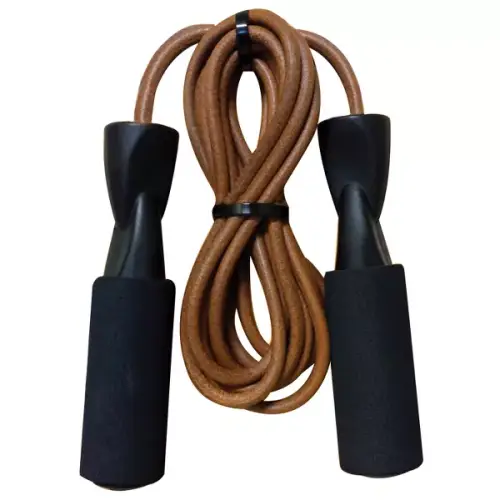 GoFit® Leather Jump Rope with Foam-Padded Handles in Black - 图片 3